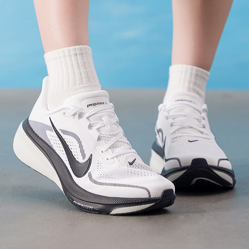 Nike W Air Zoom Pegasus 42 IB1 - Women Shoes Running Nike avis et prix